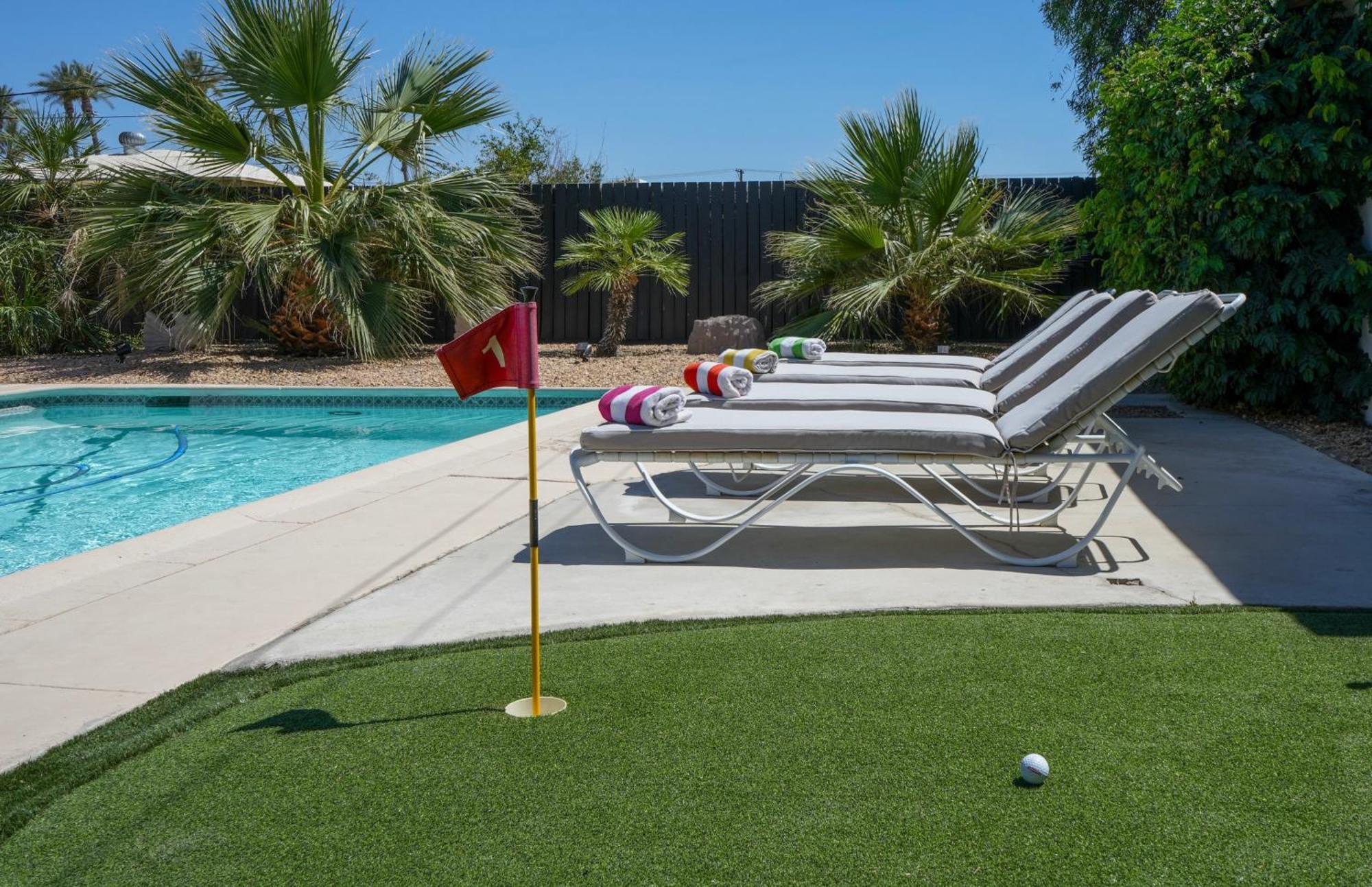 The Pink Cactus - Desert Retreat - Luxe Pool, Golf & Game Room Indio Eksteriør bilde